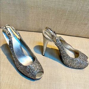 Stuart Weitzman Hells